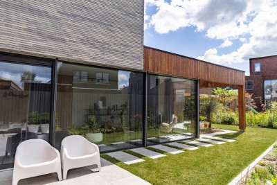 Warmes bouwt minimalistisch ‘grand design’ in Enschede